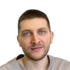 Врач Лисаченко Денис Дмитриевич - Стоматолог-хирург